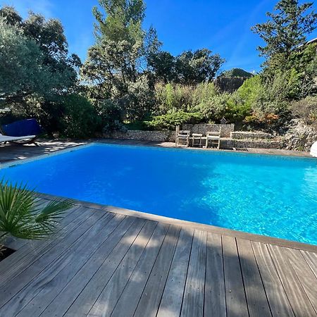 Le Havre De Paix En Garrigue 4 Chambres 3 Sdb Piscine Bezouce Luaran gambar