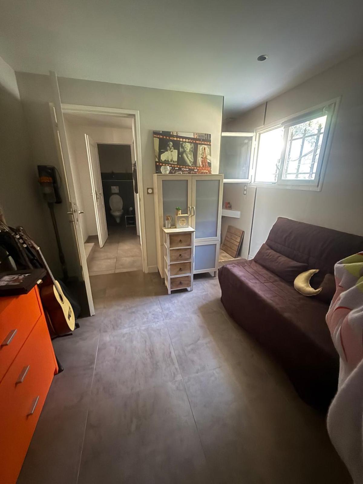 Le Havre De Paix En Garrigue 4 Chambres 3 Sdb Piscine Bezouce Luaran gambar